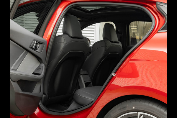 BMW 1-serie M135 xDrive - Pano - Memoryzetel - Harman Kardon