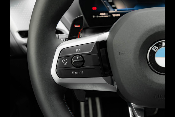 BMW 1-serie M135 xDrive - Pano - Memoryzetel - Harman Kardon