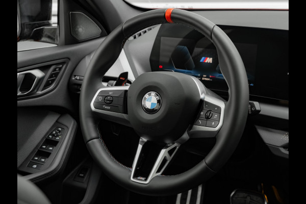 BMW 1-serie M135 xDrive - Pano - Memoryzetel - Harman Kardon