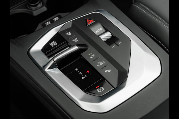 BMW 1-serie M135 xDrive - Pano - Memoryzetel - Harman Kardon