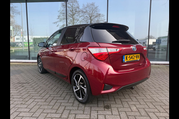 Toyota Yaris 1.5 Hybrid Y20 BiTone - Automaat - Panodak - Climate - Trekhaak afn.