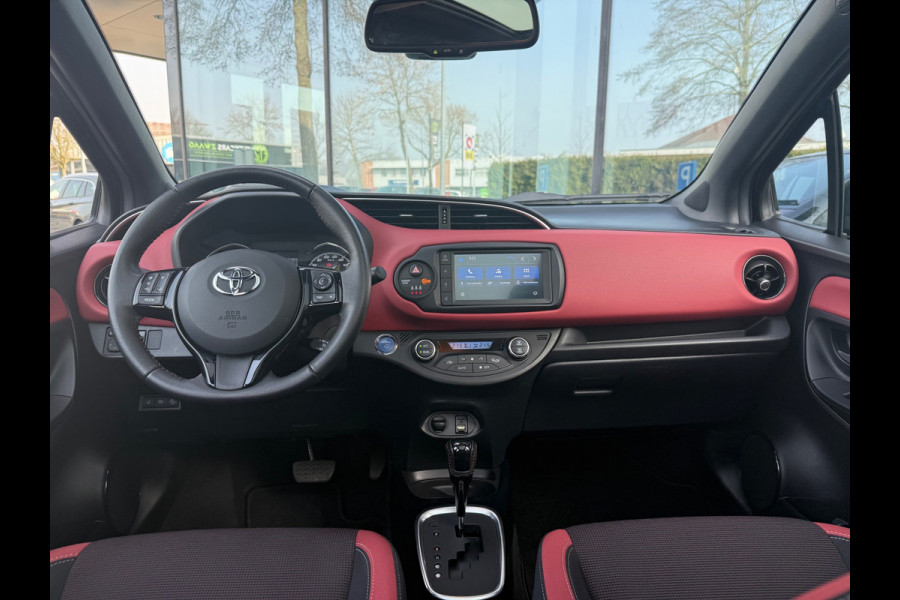 Toyota Yaris 1.5 Hybrid Y20 BiTone - Automaat - Panodak - Climate - Trekhaak afn.