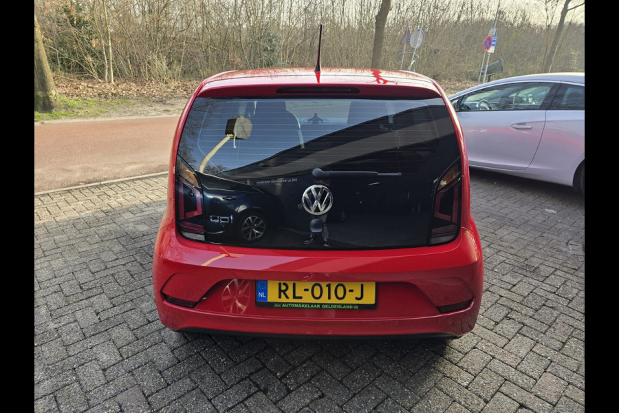 Volkswagen up! 1.0 BMT move up! | 12MND GARANTIE | AIRCO | NW APK | NL AUTO |