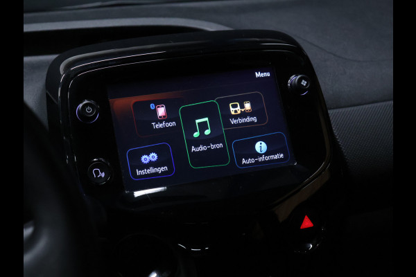 Citroën C1 1.0 VTi Shine [APPLE CARPLAY, ANDROID AUTO, CRUISE CONTROL, ACHTERUITRIJCAMERA, ELEKTRISCHE RAMEN, AUTOMATISCHE AIRCO, LICHTMETALEN VELGEN, NIEUWSTAAT]