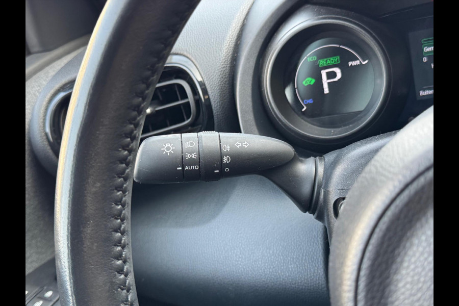 Toyota Yaris 1.5 Hybrid TeamNL | Eerste eigenaar, 16 inch, Keyless, Licht + Regensensor, Apple CarPlay/Android Auto