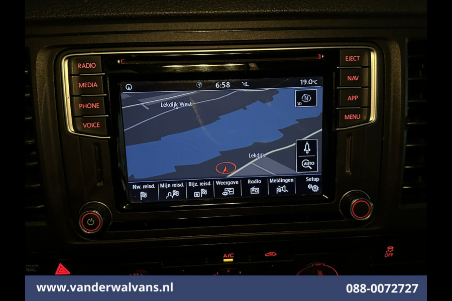 Volkswagen Transporter 2.0 TDI 150pk L1H1 Euro6 Airco | Navigatie | Apple Carplay | Sidebars Android Auto, 2500kg trekvermogen
