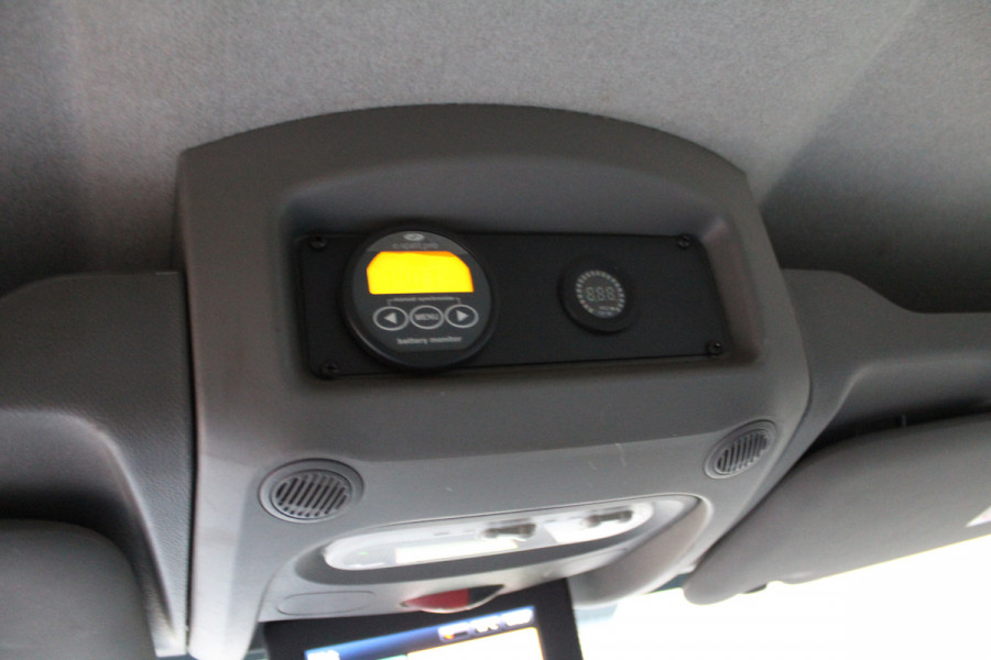 Renault Master T35 2.3 dCi 130PK Euro6 L2H2 ✓ airco ✓ imperiaal ✓ trekhaak 2500KG