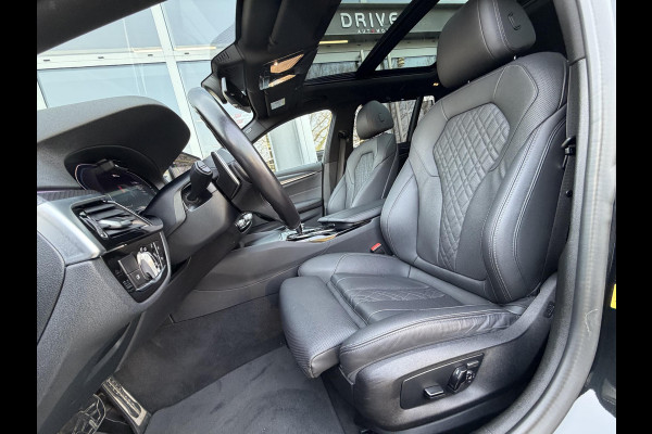 BMW 5 Serie Touring 530e xDrive High Ex. M-Sport |Pano|CoPilot|HUD|Laser|