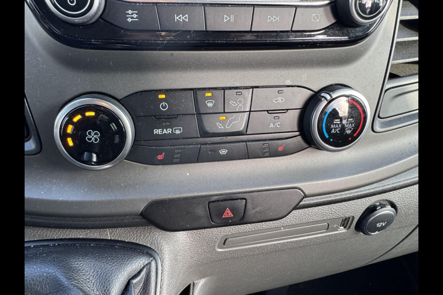 Ford Transit Custom 320 2.0 TDCI L2H1 Limited DC 130pk | 5pers. | Sync 3 Navigatie | Stoelverwarming | Sidebars