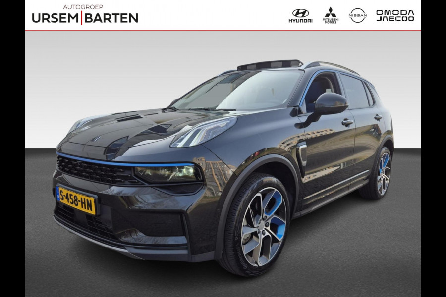 Lynk & Co 01 1.5 | NL auto | 360 camera | Schuifdak |