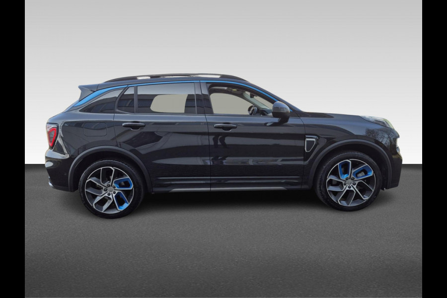 Lynk & Co 01 1.5 | NL auto | 360 camera | Schuifdak |