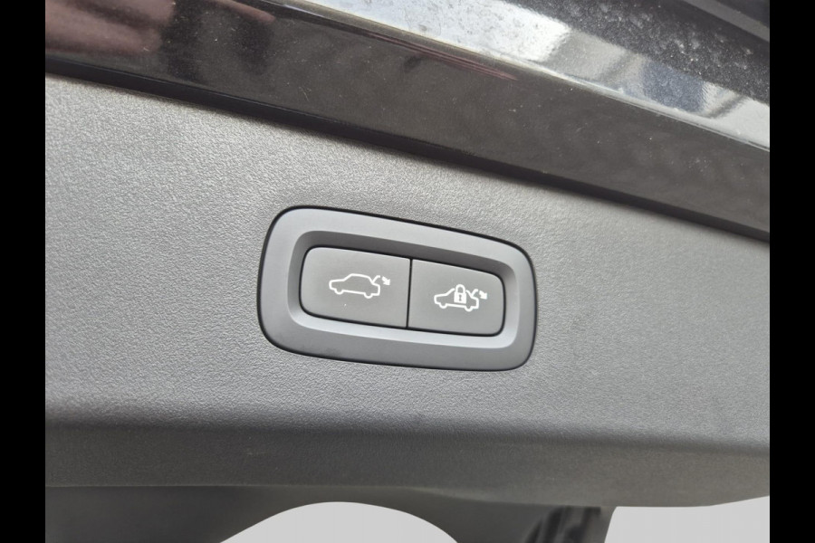 Lynk & Co 01 1.5 | NL auto | 360 camera | Schuifdak |