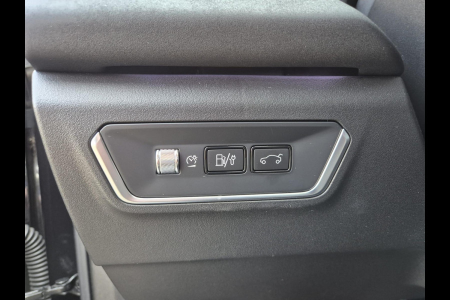 Lynk & Co 01 1.5 | NL auto | 360 camera | Schuifdak |