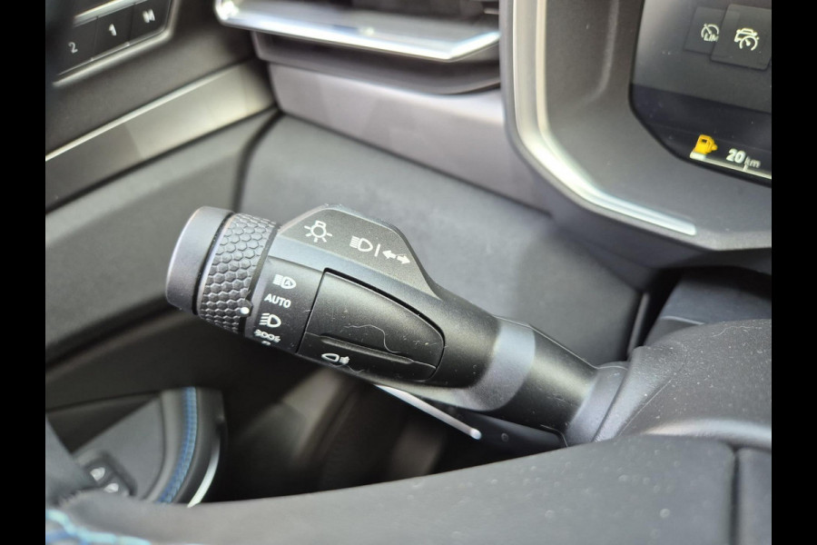 Lynk & Co 01 1.5 | NL auto | 360 camera | Schuifdak |