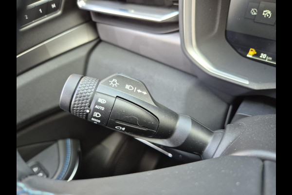 Lynk & Co 01 1.5 | NL auto | 360 camera | Schuifdak |