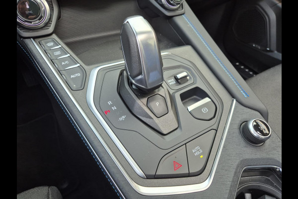 Lynk & Co 01 1.5 | NL auto | 360 camera | Schuifdak |