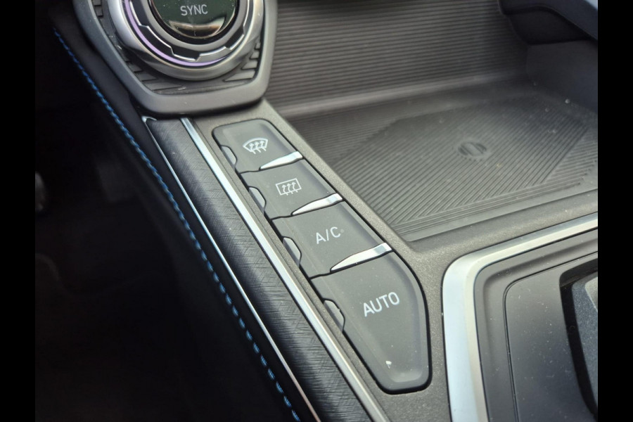 Lynk & Co 01 1.5 | NL auto | 360 camera | Schuifdak |