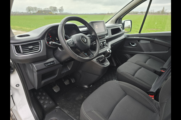 Renault Trafic 2.0 dCi L2 H1 - 130 Pk - Euro 6 - Apple Carplay Android Auto - ParkeerCamera