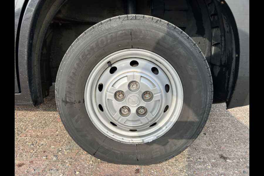 Opel Movano 35 2.2D 165 L2H2 Edition