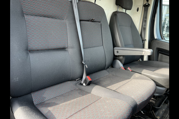 Opel Movano 35 2.2D 165 L2H2 Edition