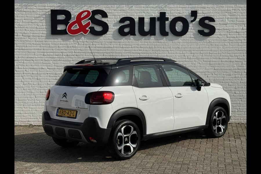 Citroën C3 Aircross 1.2 PureTech Shine Automaat Cruise control Parkeersensoren plus camera Apple / Android Stoelverwarming Pano