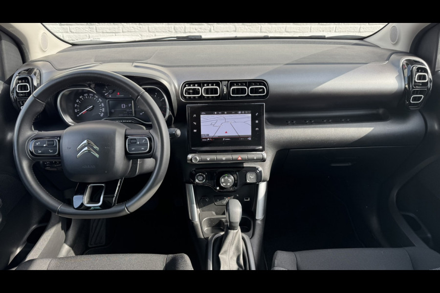 Citroën C3 Aircross 1.2 PureTech Shine Automaat Cruise control Parkeersensoren plus camera Apple / Android Stoelverwarming Pano