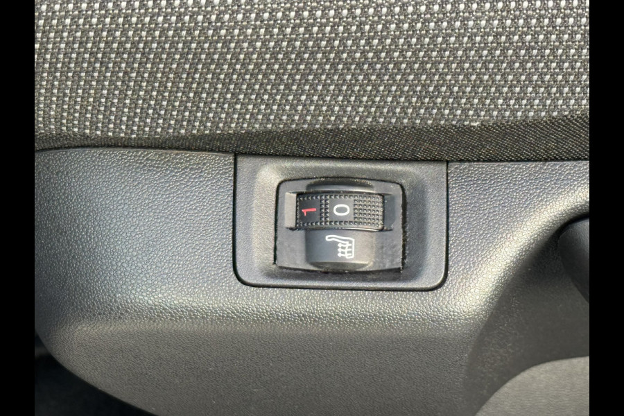 Citroën C3 Aircross 1.2 PureTech Shine Automaat Cruise control Parkeersensoren plus camera Apple / Android Stoelverwarming Pano