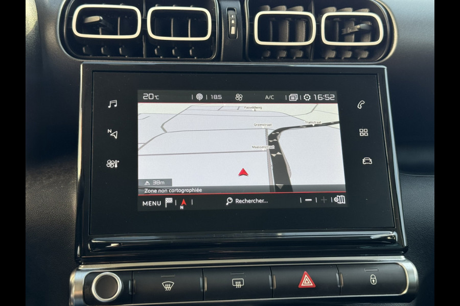 Citroën C3 Aircross 1.2 PureTech Shine Automaat Cruise control Parkeersensoren plus camera Apple / Android Stoelverwarming Pano