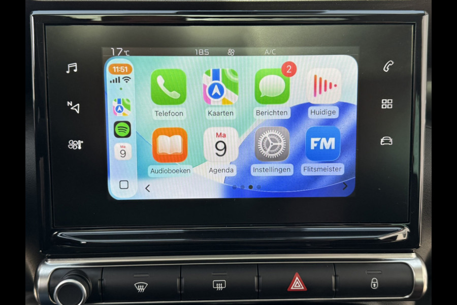 Citroën C3 Aircross 1.2 PureTech Shine Automaat Cruise control Parkeersensoren plus camera Apple / Android Stoelverwarming Pano