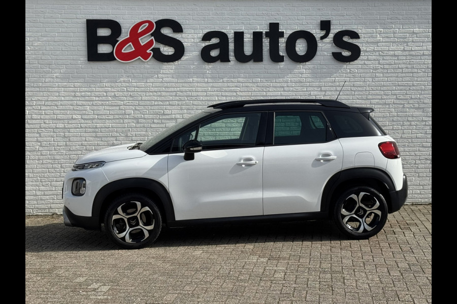 Citroën C3 Aircross 1.2 PureTech Shine Automaat Cruise control Parkeersensoren plus camera Apple / Android Stoelverwarming Pano