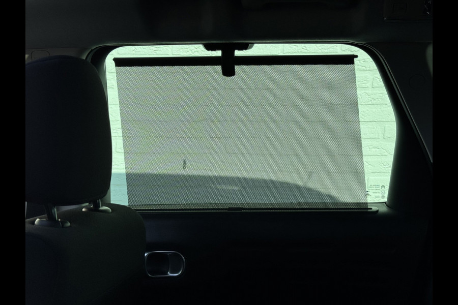 Citroën C3 Aircross 1.2 PureTech Shine Automaat Cruise control Parkeersensoren plus camera Apple / Android Stoelverwarming Pano