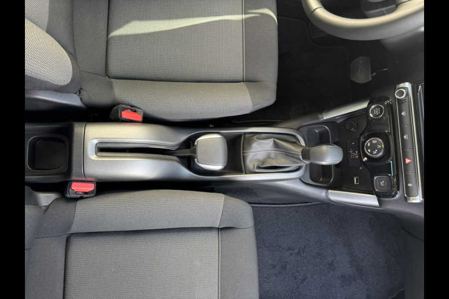 Citroën C3 Aircross 1.2 PureTech Shine Automaat Cruise control Parkeersensoren plus camera Apple / Android Stoelverwarming Pano