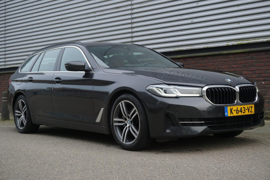 BMW 5 Serie Touring 520i Business Edition Plus/Laser LED/Comfort Stoel Dealeronderhouden.