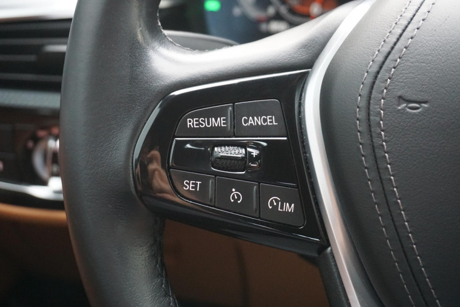 BMW 5 Serie Touring 520i Business Edition Plus/Laser LED/Comfort Stoel Dealeronderhouden.