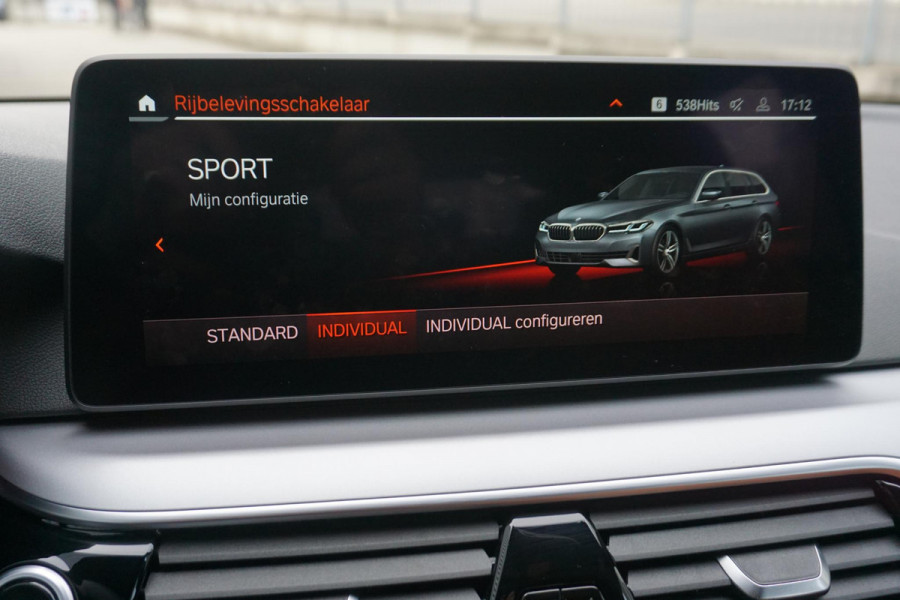BMW 5 Serie Touring 520i Business Edition Plus/Laser LED/Comfort Stoel Dealeronderhouden.