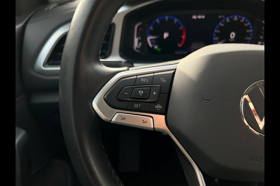 Volkswagen T-Roc 1.5 TSI Life Business, Adaptive cruise, virtual cockpit, carplay, stoelverw.