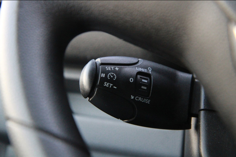 Peugeot Expert 1.5 BlueHDI 102PK Standard Premium / App connect / Trekhaak