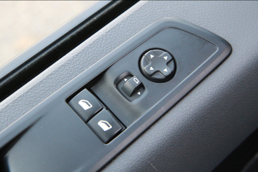 Peugeot Expert 1.5 BlueHDI 102PK Standard Premium / App connect / Trekhaak