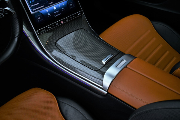 Mercedes-Benz C-Klasse Estate 300 e AMG Line Pano Trekh Distr Memory+Ventilatie HUD 360 Night