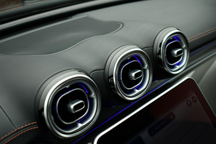 Mercedes-Benz C-Klasse Estate 300 e AMG Line Pano Trekh Distr Memory+Ventilatie HUD 360 Night