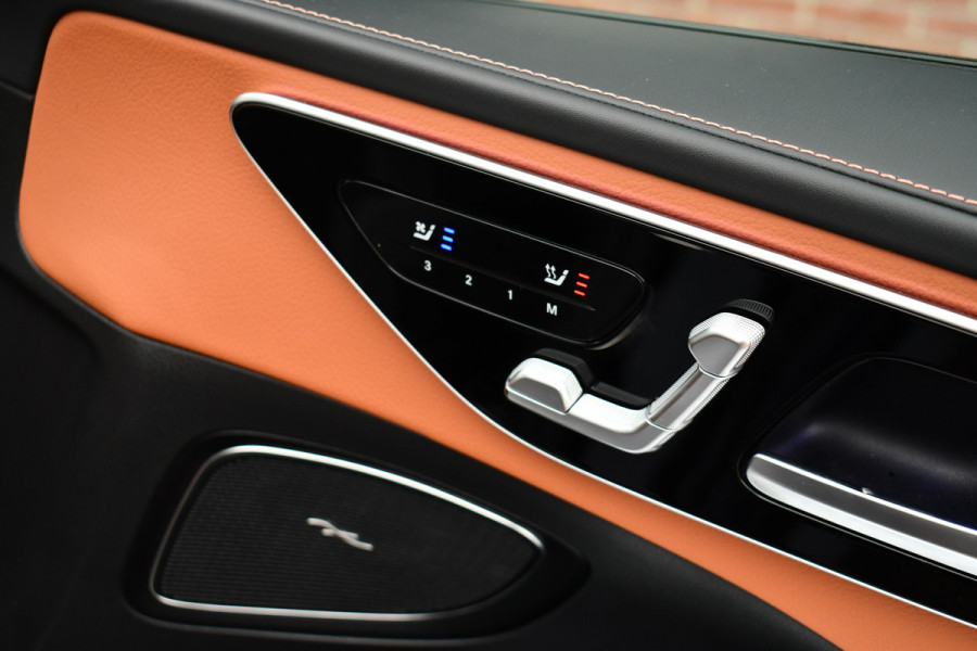 Mercedes-Benz C-Klasse Estate 300 e AMG Line Pano Trekh Distr Memory+Ventilatie HUD 360 Night