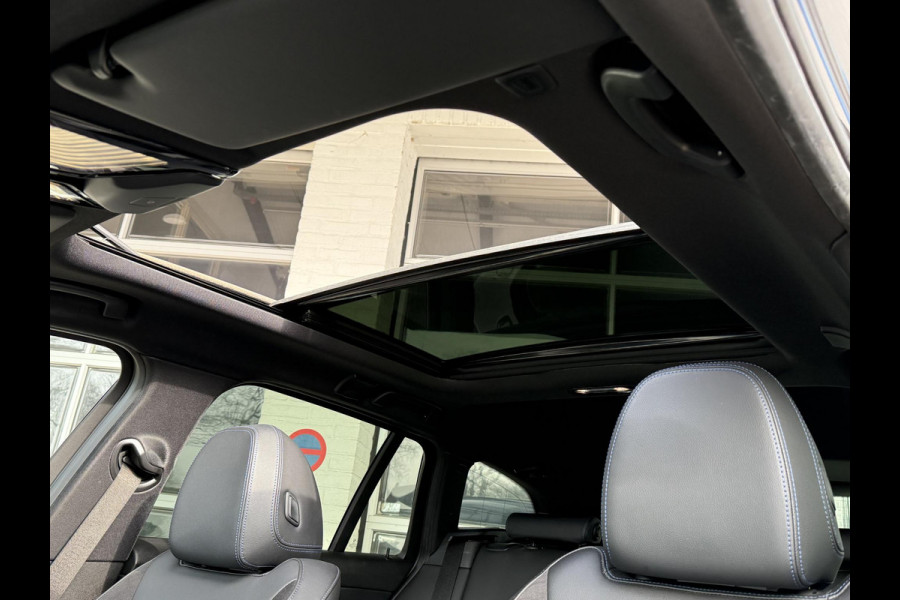 BMW 3 Serie Touring 330e xDrive M SPORT | PANORAMA | SPORTREMMEN | HEAD UP | 19 INCH | ADAPT. ONDERSTEL |