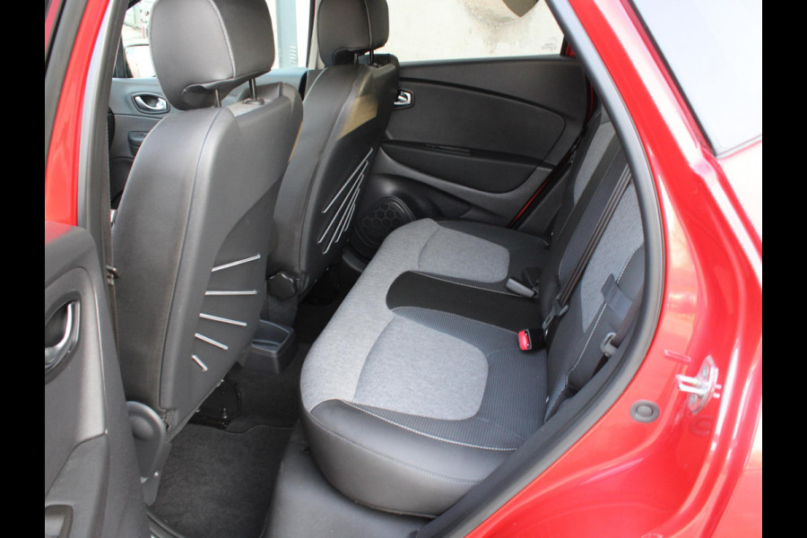 Renault Captur 1.3 TCe 130 Zen | MET TREKHAAK |