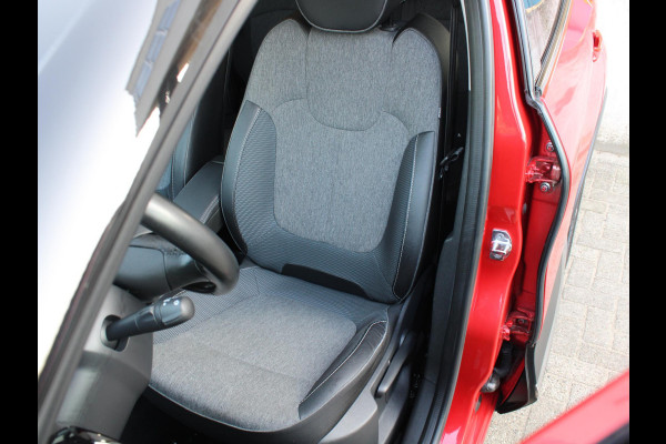 Renault Captur 1.3 TCe 130 Zen | MET TREKHAAK |