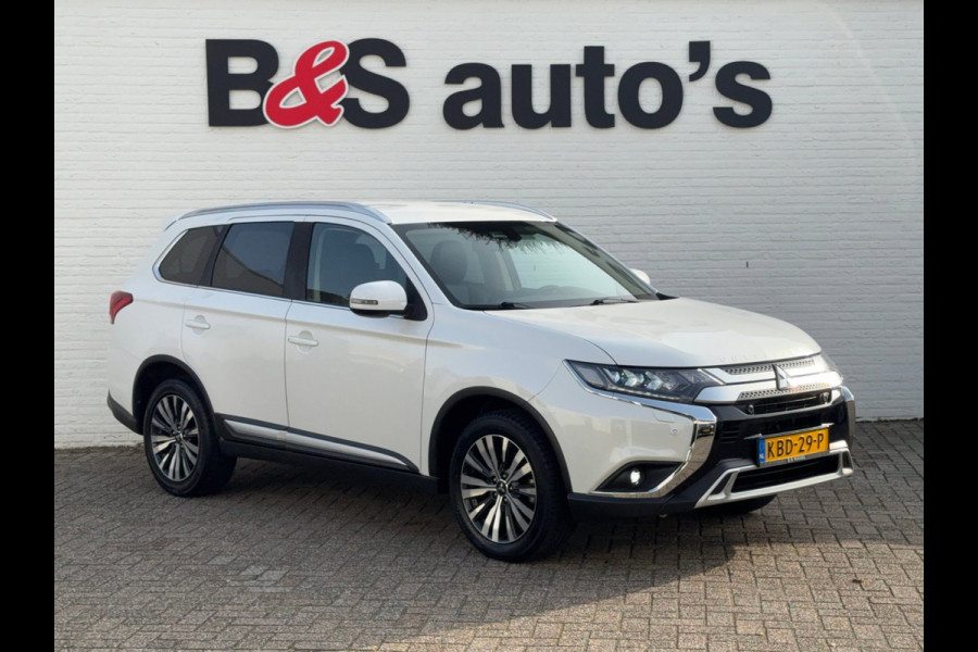Mitsubishi Outlander 2.0 2WD Limited Automaat 7P Full-LED Achteruirijcamera Navi Cruise Control Apple Android Stoelverwarming