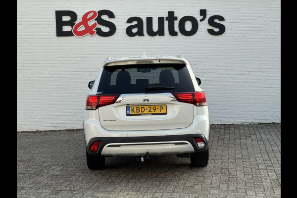 Mitsubishi Outlander 2.0 2WD Limited Automaat 7P Full-LED Achteruirijcamera Navi Cruise Control Apple Android Stoelverwarming