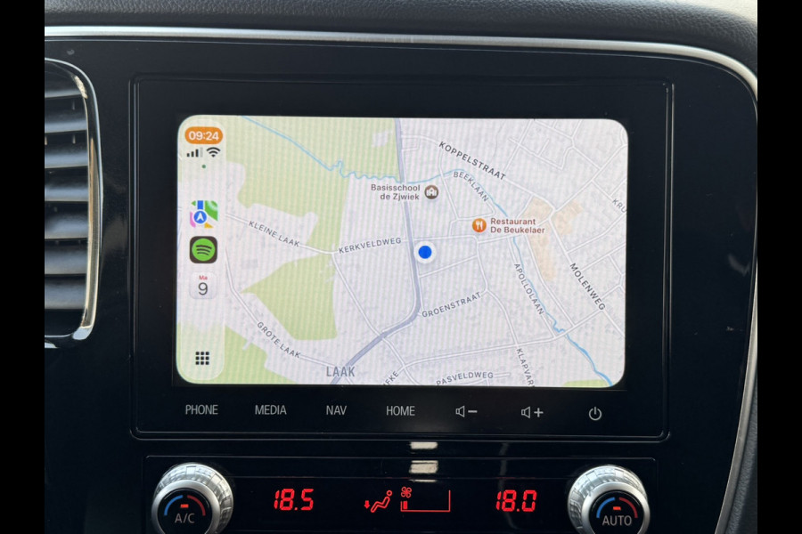 Mitsubishi Outlander 2.0 2WD Limited Automaat 7P Full-LED Achteruirijcamera Navi Cruise Control Apple Android Stoelverwarming