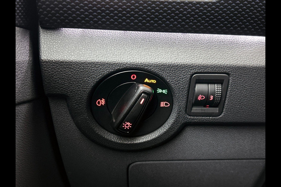 Volkswagen T-Cross 1.0 TSI Life Business CAMERA | AD-CRUISE | NAVI & CARPLAY