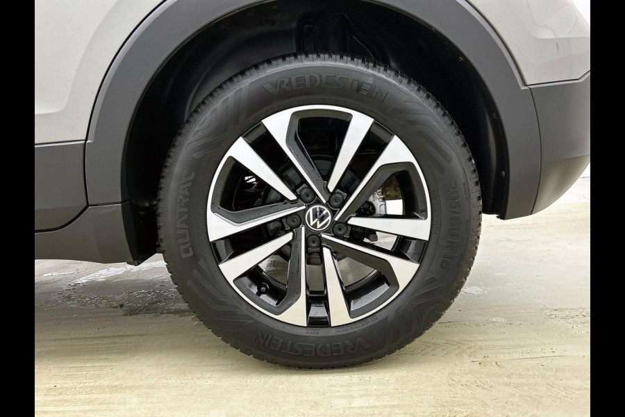 Volkswagen T-Cross 1.0 TSI Life Business CAMERA | AD-CRUISE | NAVI & CARPLAY