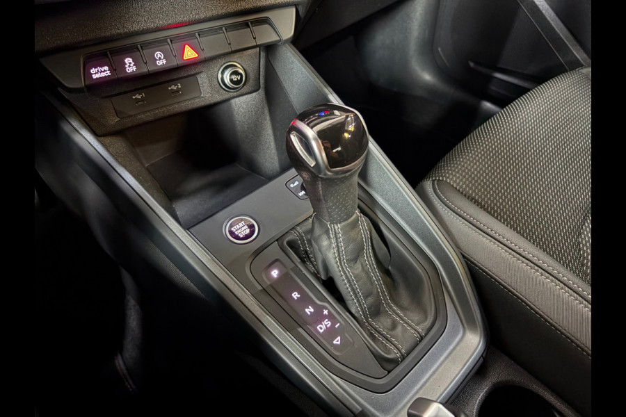 Audi A1 Sportback 30 TFSI S edition Keyless*Lane-assist